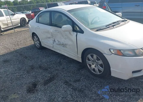2010 Honda Civic Lx z USA, uszkodzony, nr VIN 2HGFA1F54AH528882
